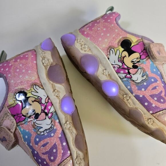 Disney Minne Mouse Light up Velcro Sneakers size 10 - Picture 8 of 13
